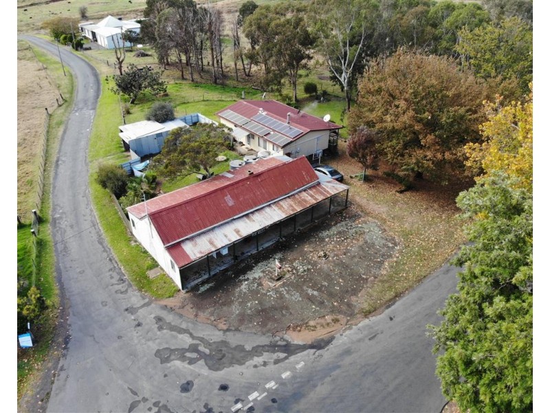 570 Grahamstown Road, Adelong NSW 2729
