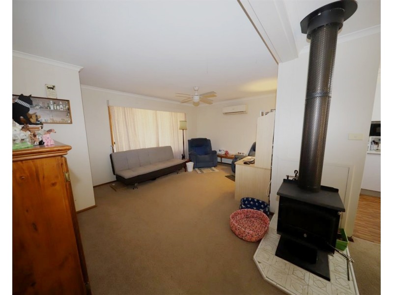 570 Grahamstown Road, Adelong NSW 2729