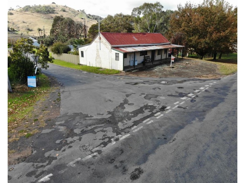 570 Grahamstown Road, Adelong NSW 2729