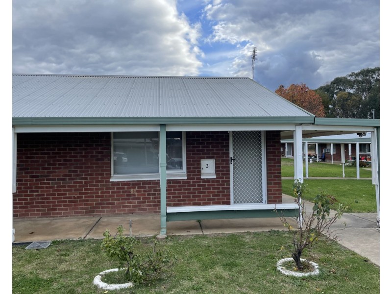 2/9-13 Russell Street, Tumut NSW 2720