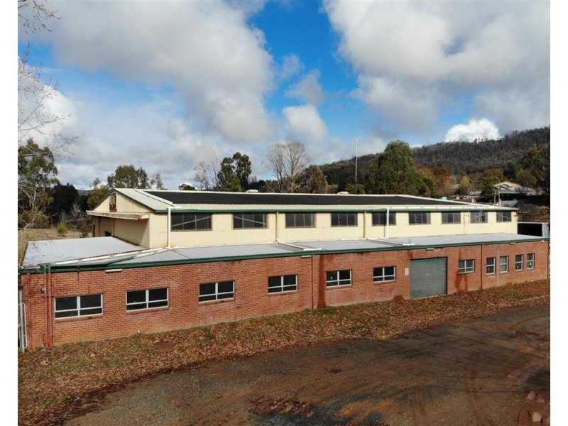 14-26 Memorial Avenue, Batlow NSW 2730