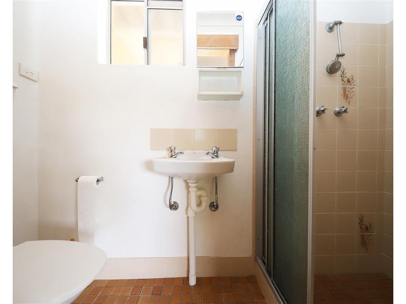 80 Lambie Street, Tumut NSW 2720