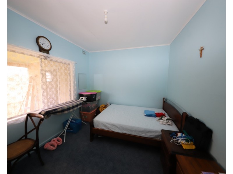 21 Sydney Street, Tumut NSW 2720