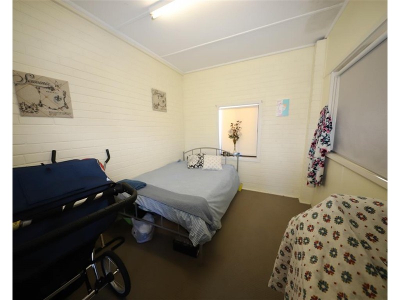 93 Capper Street, Tumut NSW 2720