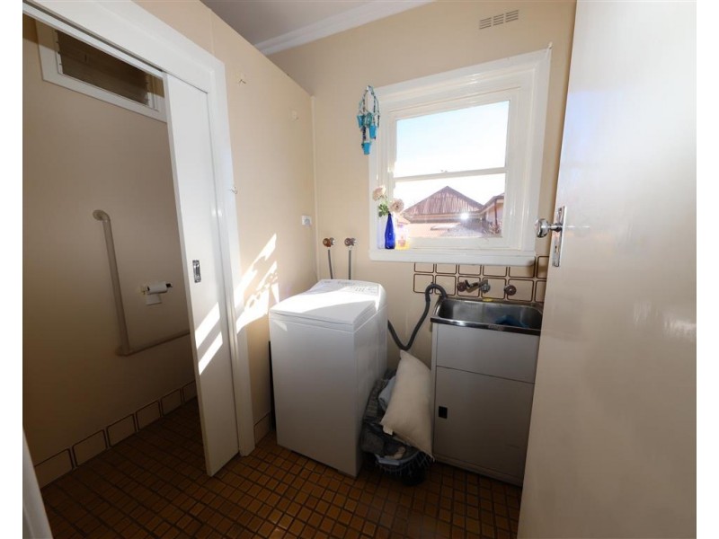 93 Capper Street, Tumut NSW 2720