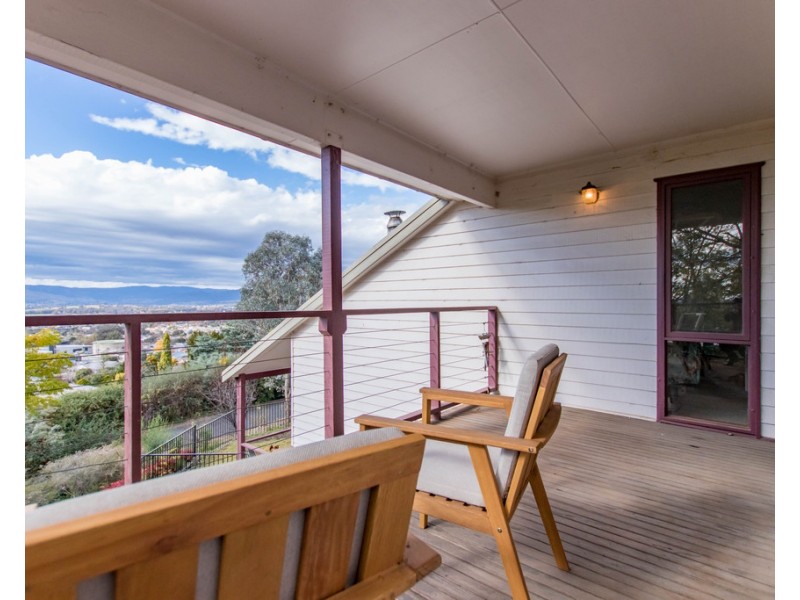 117 Dalhunty Street, Tumut NSW 2720