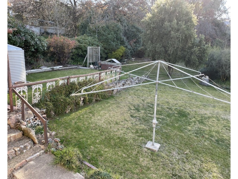 101 Merivale Street, Tumut NSW 2720