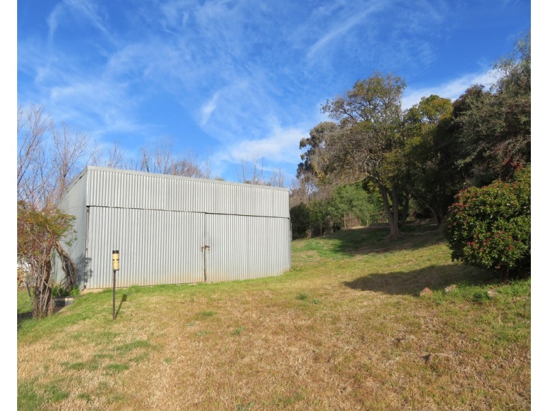 192 Punch Street, Gundagai NSW 2722