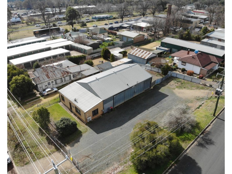 21 Vyner Street, Tumut NSW 2720