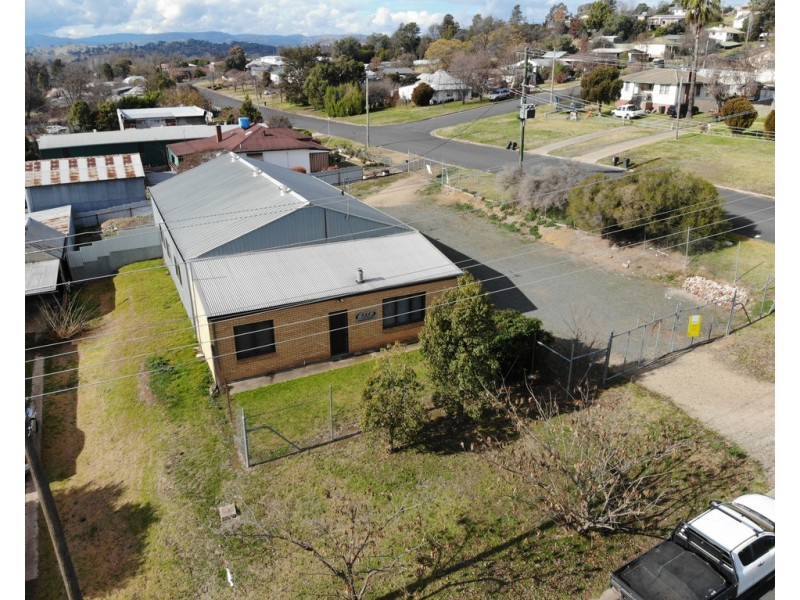 21 Vyner Street, Tumut NSW 2720