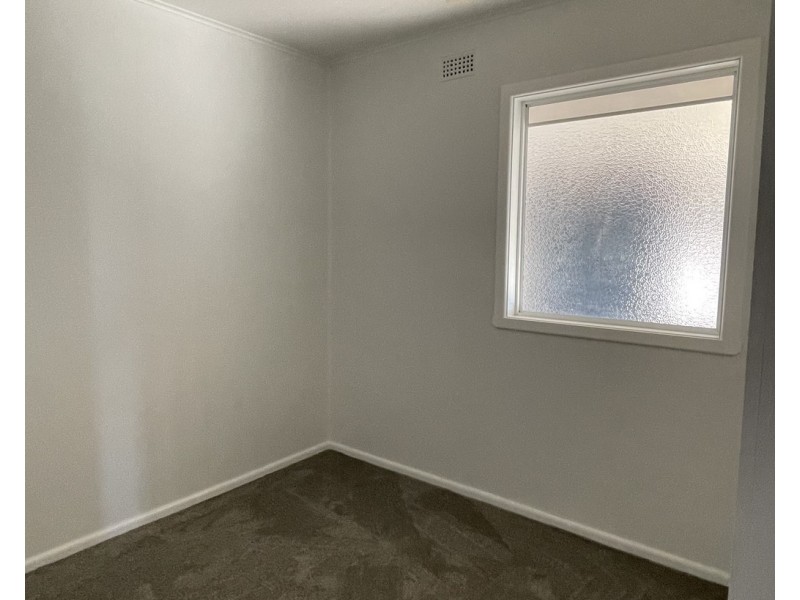 15 Colwell Street, Tumut NSW 2720