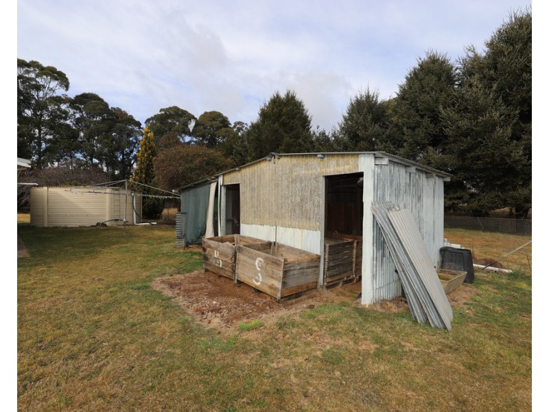 224 Back Kunama Road, Batlow NSW 2730