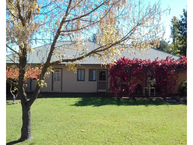 404 Goobarragandra Road, Tumut NSW 2720