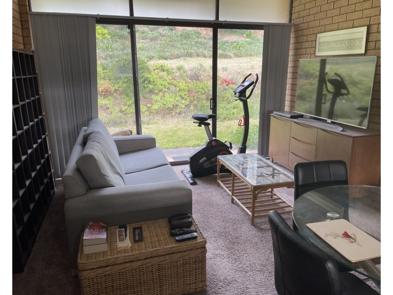 1/31 Tom Street, Gundagai NSW 2722