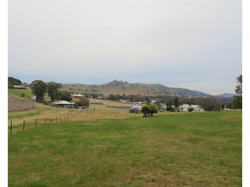 336 Neil McInerney Street, Gundagai NSW 2722