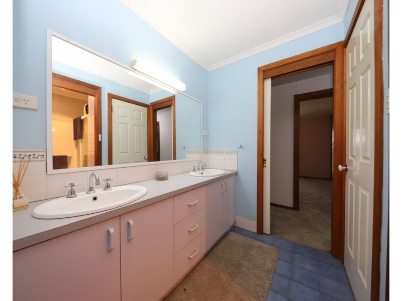 131 Sandy Gully Road “Sunnyside”, Adelong NSW 2729