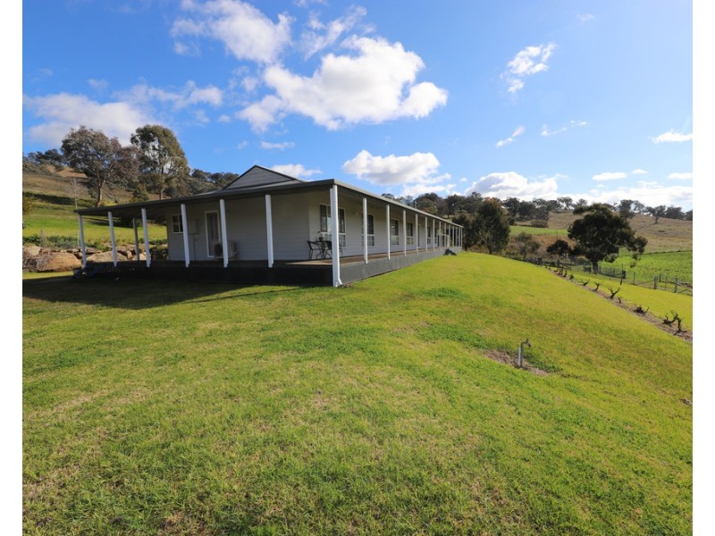 131 Sandy Gully Road “Sunnyside”, Adelong NSW 2729