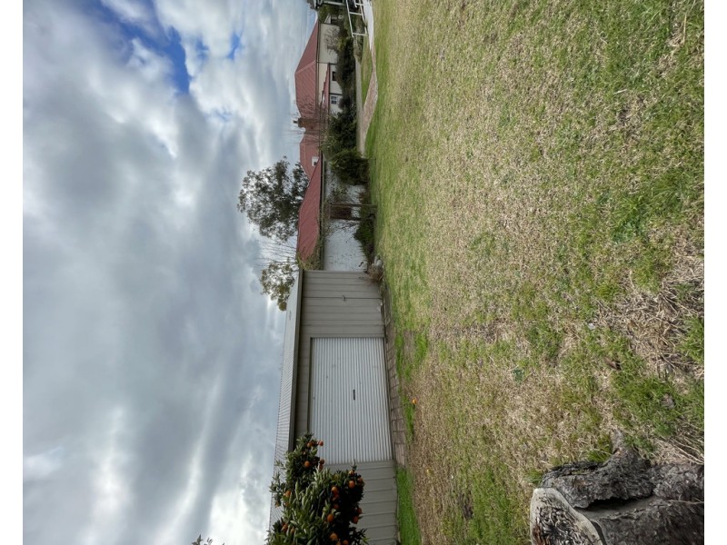 93 Capper Street, Tumut NSW 2720