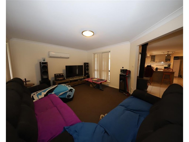 54 Quandong Avenue, Tumut NSW 2720