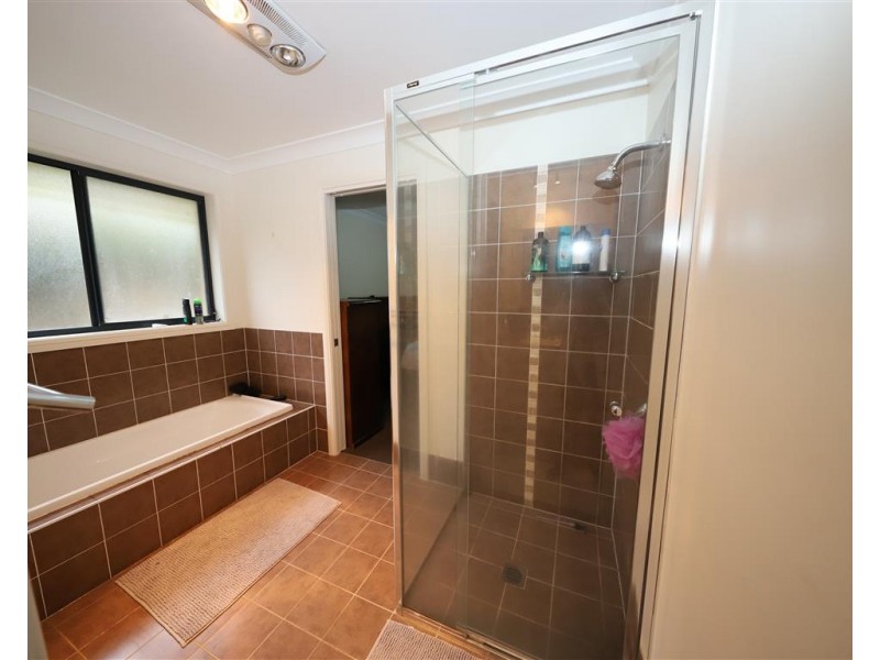 54 Quandong Avenue, Tumut NSW 2720