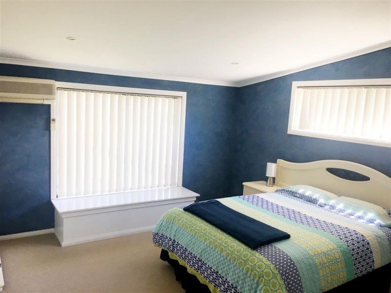 25 Broughton Street, Tumut NSW 2720