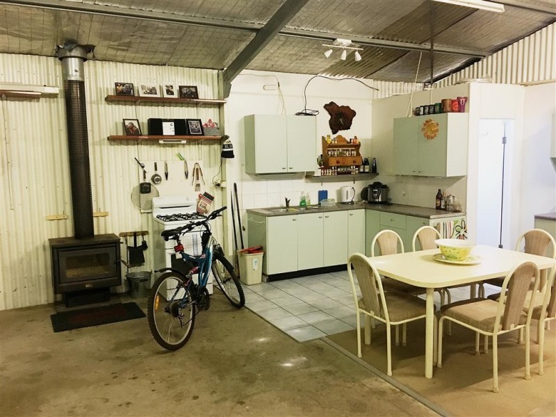 25 Broughton Street, Tumut NSW 2720