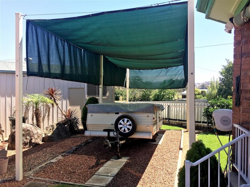 25 Broughton Street, Tumut NSW 2720