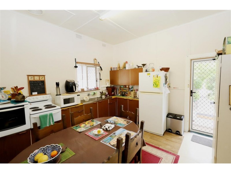 48 Lynch Street, Adelong NSW 2729