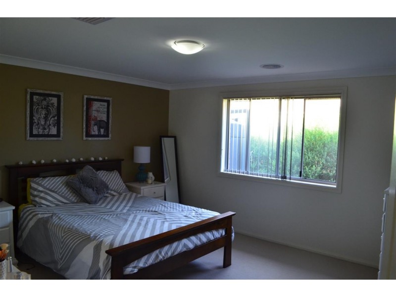 51 Jeffery Circuit, Tumut NSW 2720