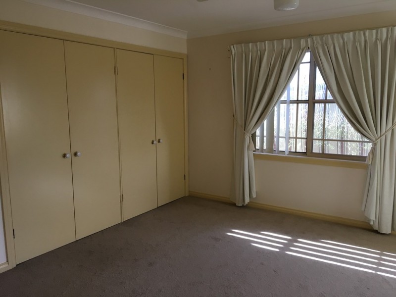 2 Coolamine Circuit, Tumut NSW 2720