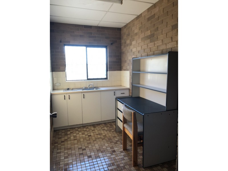 62 Russell Street, Tumut NSW 2720