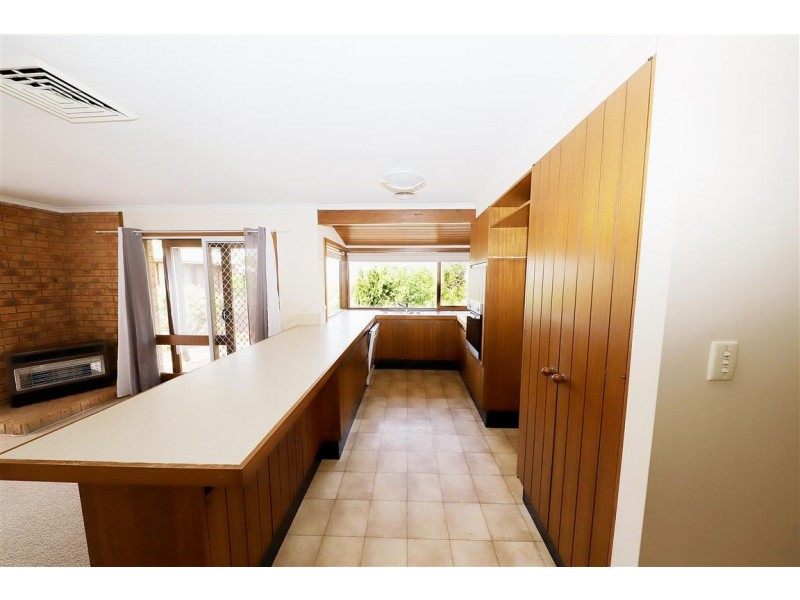 13 Bundara Crescent, Tumut NSW 2720