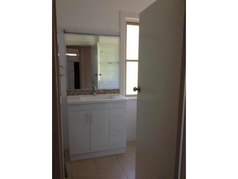 73 Lambie Street, Tumut NSW 2720