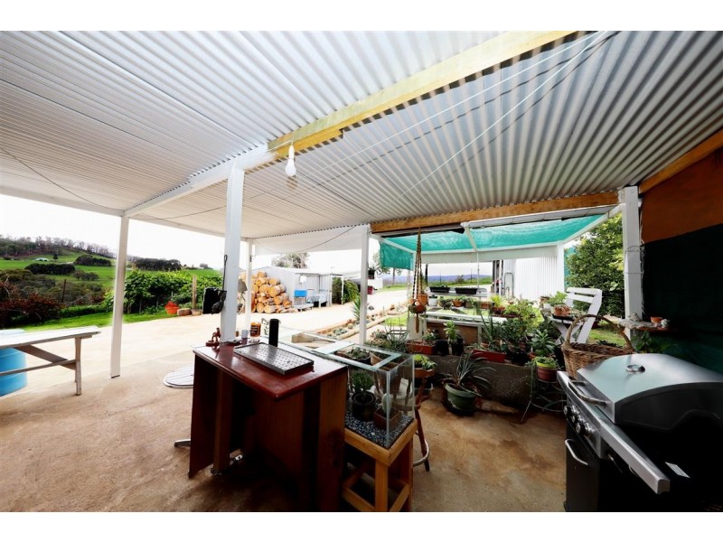 116 Mayday Road, Batlow NSW 2730