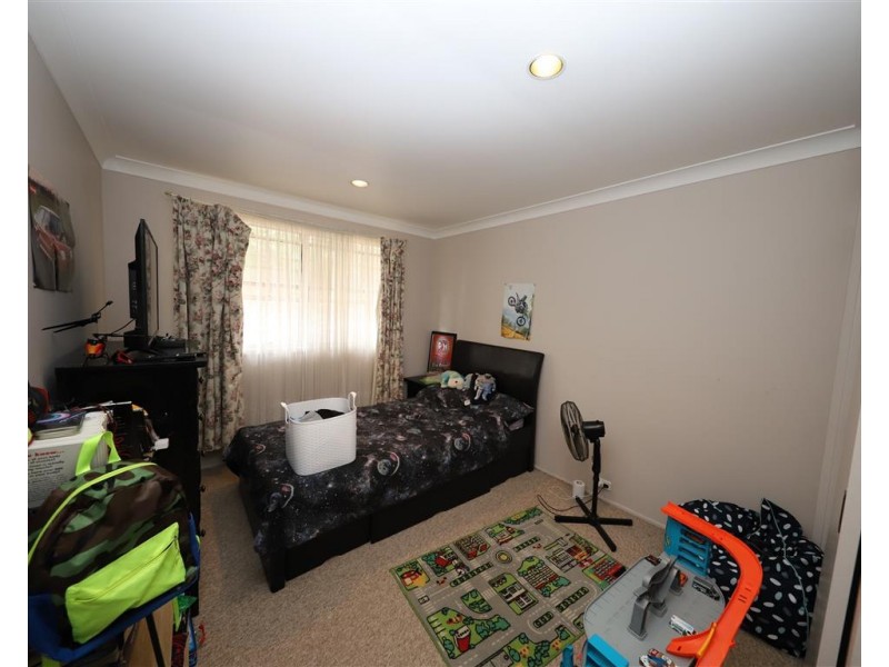 31 Clarke Street, Tumut NSW 2720