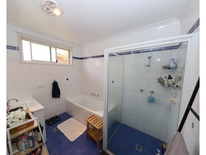 31 Clarke Street, Tumut NSW 2720