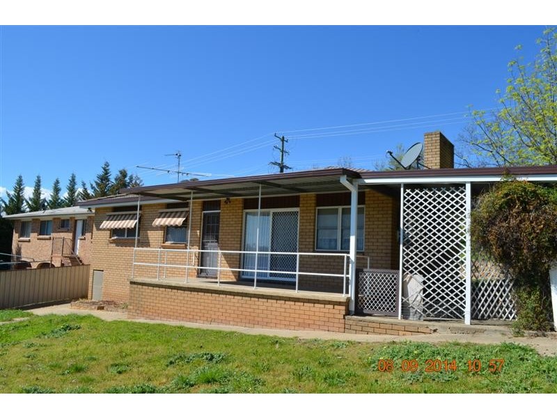 31 Clarke Street, Tumut NSW 2720