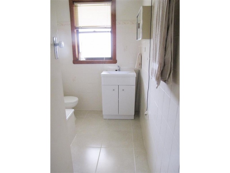 8 Pioneer Street, Batlow NSW 2730