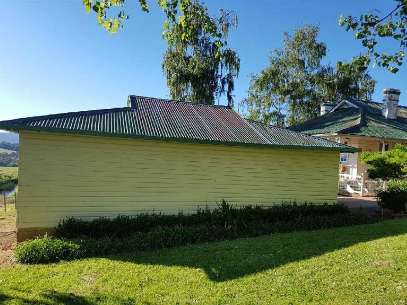 3878 Batlow Road, Batlow NSW 2730