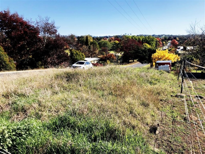 34 (Lot 13) LYNCH STREET, Adelong NSW 2729
