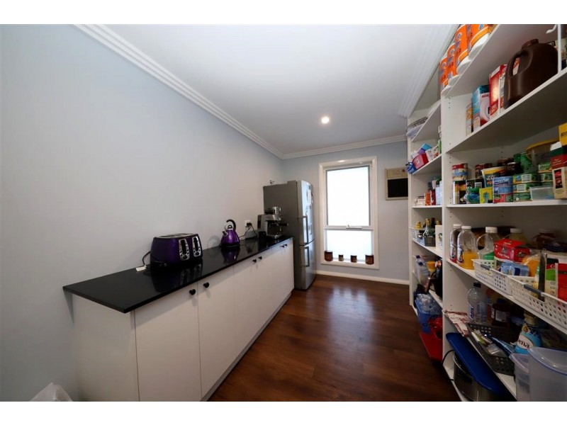 10 Lindbeck Avenue, Tumut NSW 2720