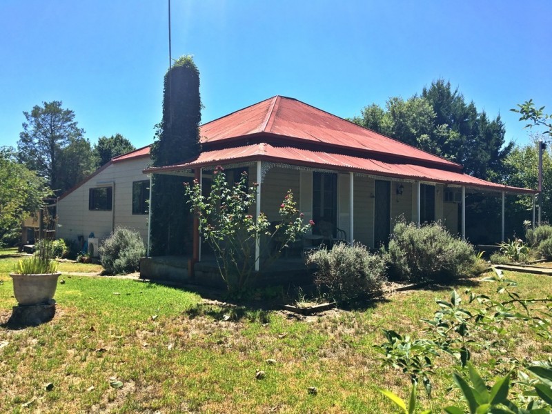 62 Selwyn Street, Adelong NSW 2729