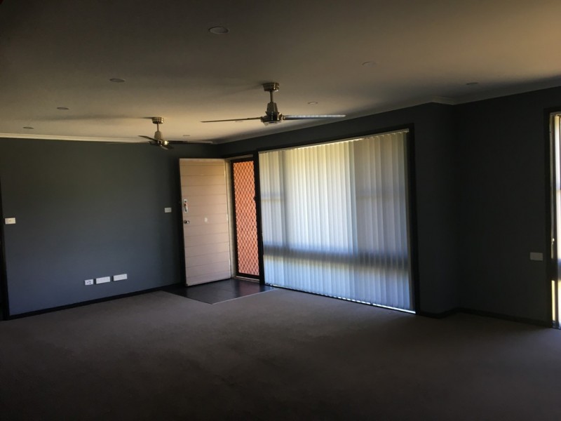 22 PINE STREET, Tumut NSW 2720