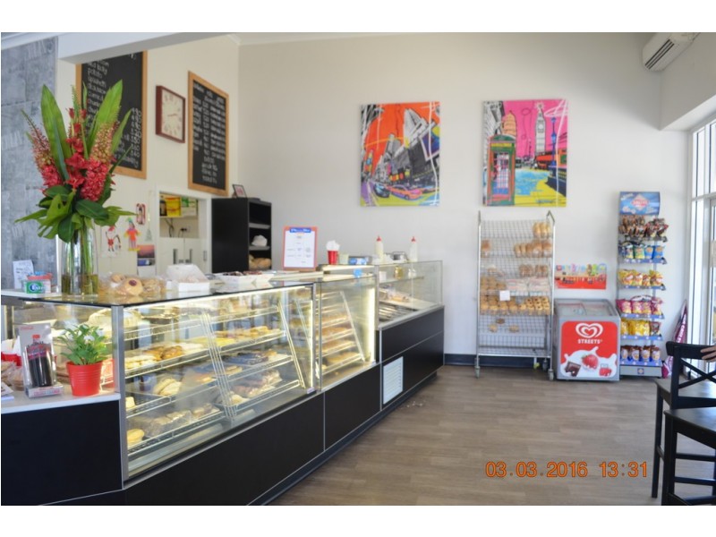 123-129 WYNYARD STREET, Tumut NSW 2720