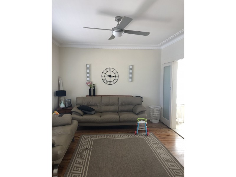 137 Lambie Street, Tumut NSW 2720