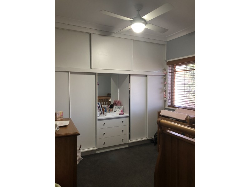 137 Lambie Street, Tumut NSW 2720