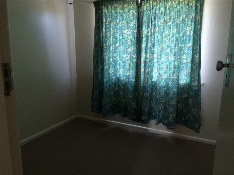 84 Carey Street, Tumut NSW 2720