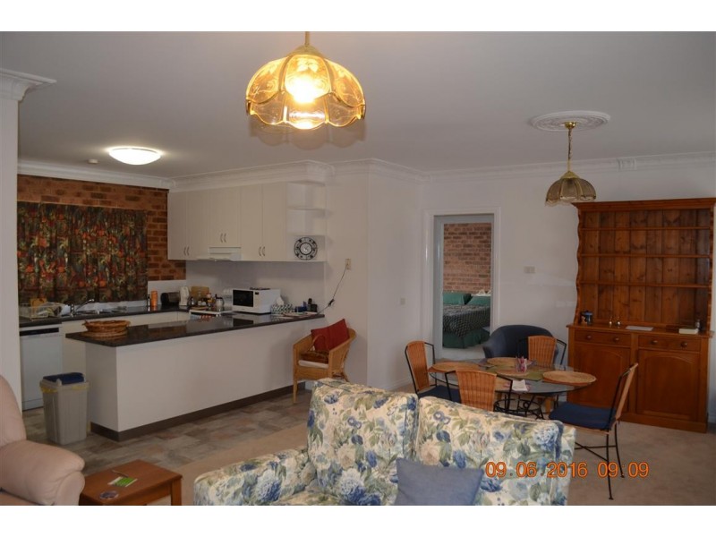 5/18 Russell Street, Tumut NSW 2720