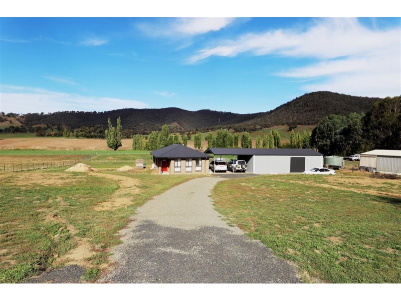 67-69 Selwyn Street, Adelong NSW 2729