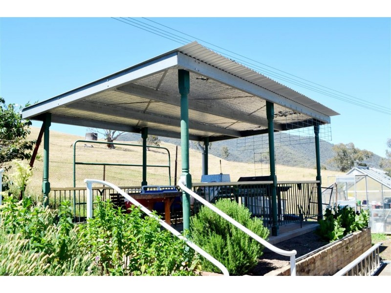 954 Snowy Mountains Highway, Tumut NSW 2720